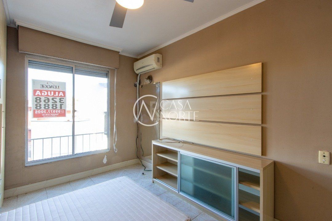 Apartamento à venda com 2 quartos, 63m², Avenida Wenceslau Escobar no bairro Tristeza em Porto Alegre