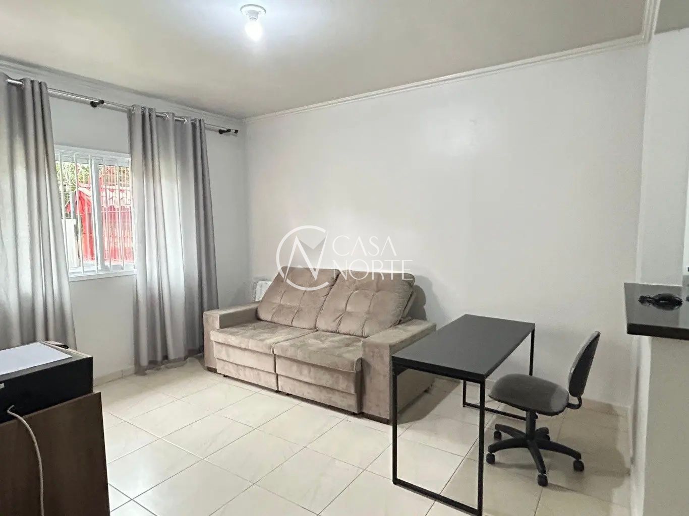 Apartamento à venda com 2 quartos, 49m², 1 vaga, Rua Alberto Rangel no bairro Rubem Berta em Porto Alegre