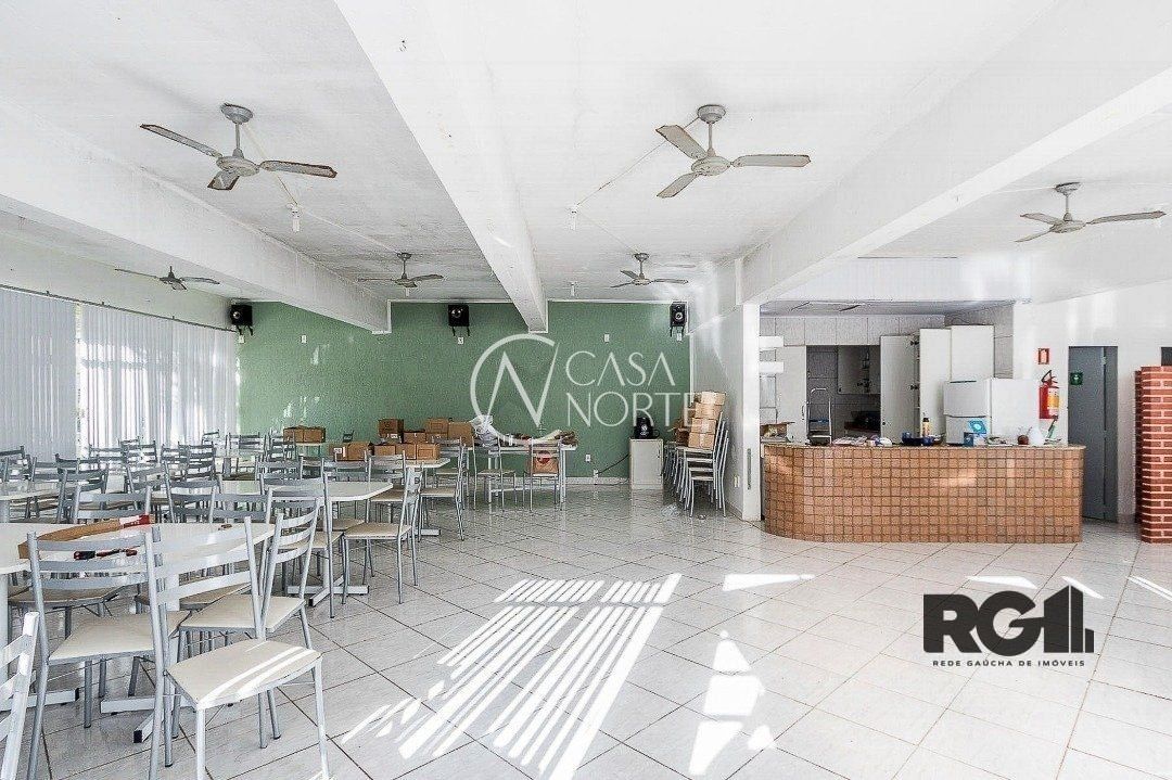 Apartamento à venda com 3 quartos, 73m², 1 vaga, Rua Coronel Massot no bairro Cristal em Porto Alegre