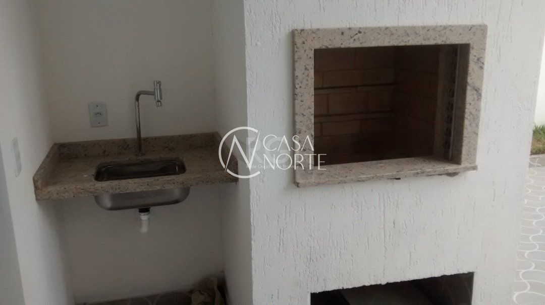 Casa à venda com 3 quartos, 194m², 1 suíte, Rua Roberto Santini no bairro Hípica em Porto Alegre