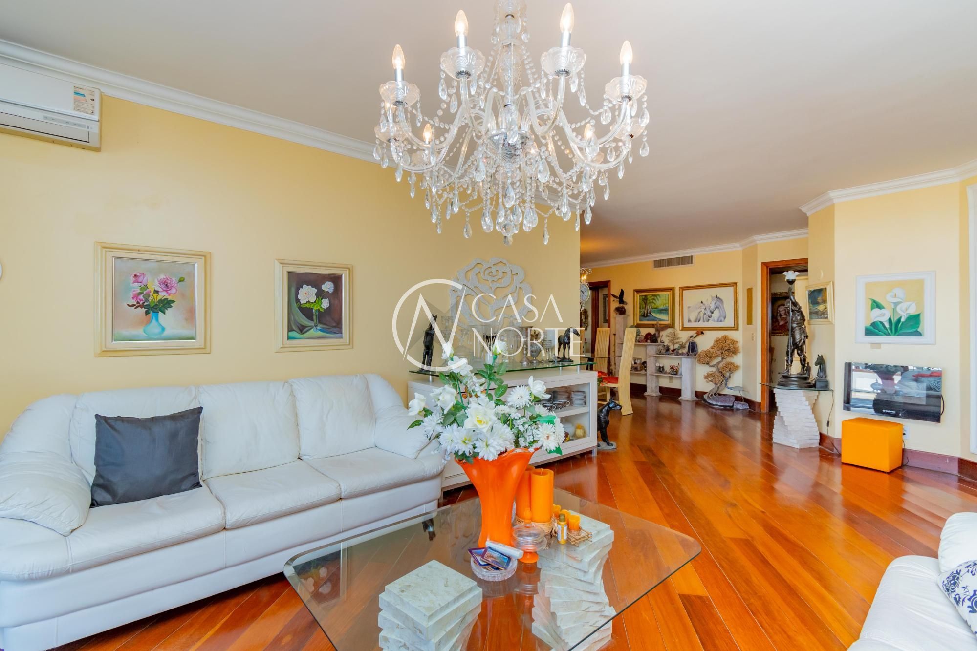 Cobertura à venda com 3 quartos, 341m², 1 suíte, 2 vagas, Rua Monroe no bairro Santa Tereza em Porto Alegre