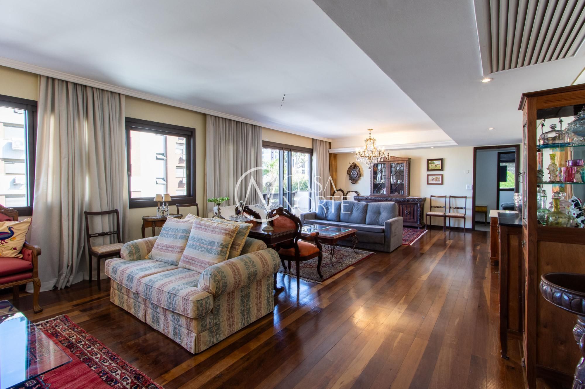 Apartamento à venda com 3 quartos, 154m², 1 suíte, 3 vagas, Rua Engenheiro Afonso Cavalcanti no bairro Bela Vista em Porto Alegre