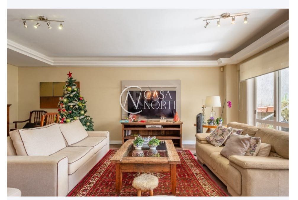 Casa à venda com 4 quartos, 473m², 4 suítes, 4 vagas, Rua José Sanguinetti no bairro Jardim Isabel em Porto Alegre