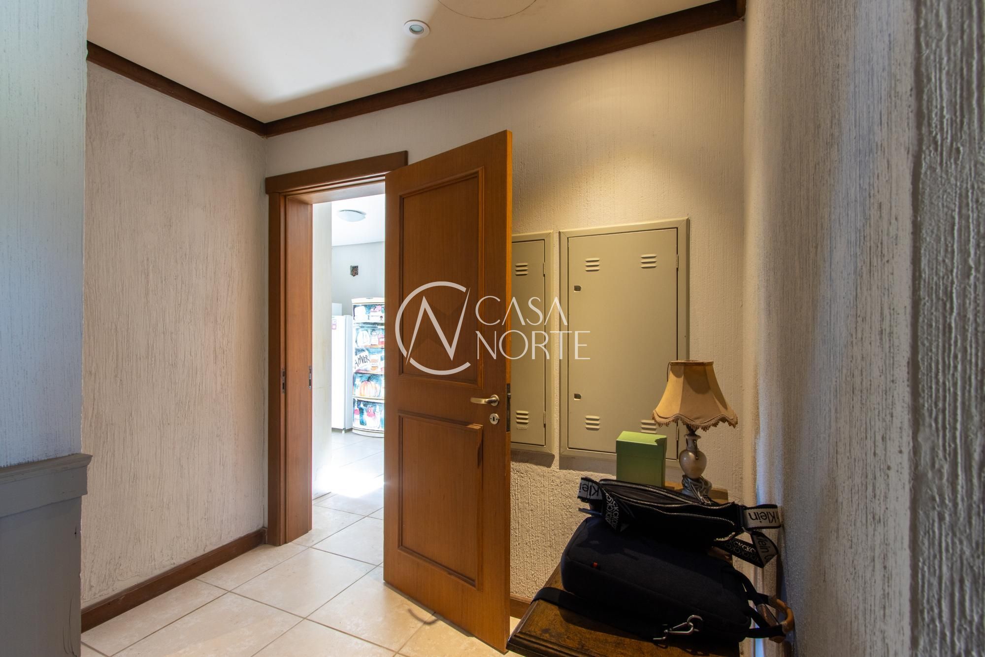 Casa de Condomínio à venda com 6 quartos, 385m², 4 suítes, 5 vagas, Avenida Juca Batista no bairro Terraville em Porto Alegre