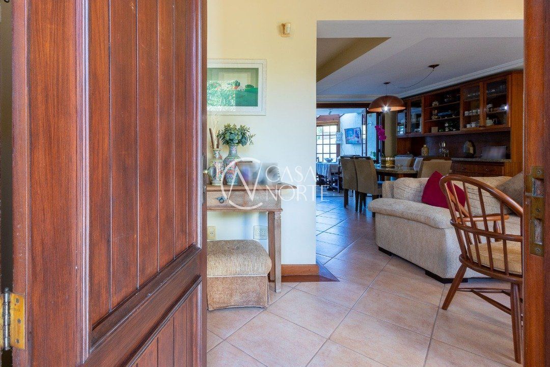 Casa de Condomínio à venda com 4 quartos, 317m², 3 suítes, 2 vagas, Rua Padre João Batista Reus no bairro Vila Conceição em Porto Alegre