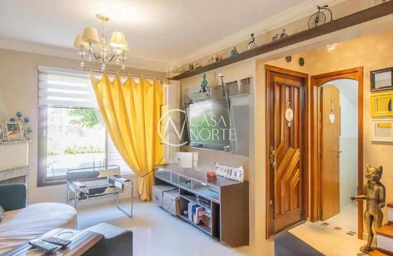 Casa de Condomínio à venda com 3 quartos, 175m², 1 suíte, 2 vagas, Rua Doutor Armando Barbedo no bairro Tristeza em Porto Alegre