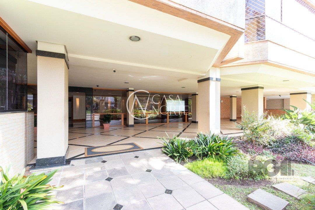 Apartamento à venda com 3 quartos, 200m², 3 suítes, 5 vagas, Avenida Cai no bairro Cristal em Porto Alegre