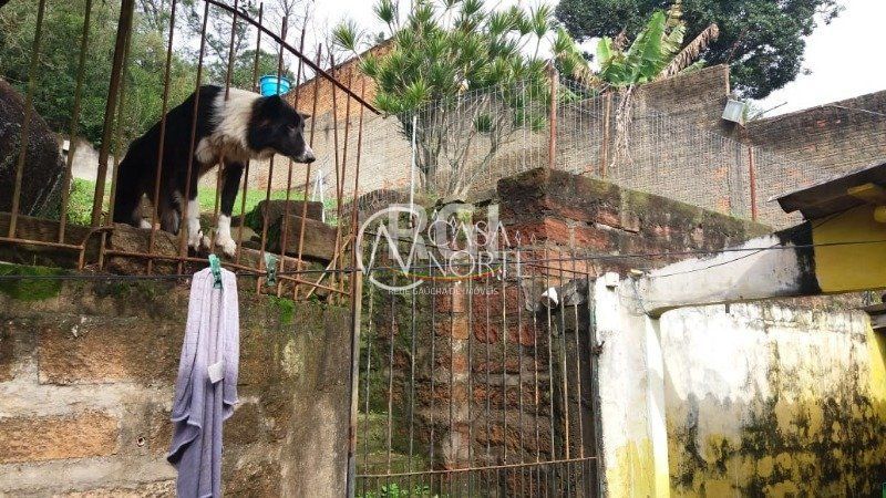 Terreno à venda  com 612m², Rua Alvaro Guterres no bairro Tristeza em Porto Alegre