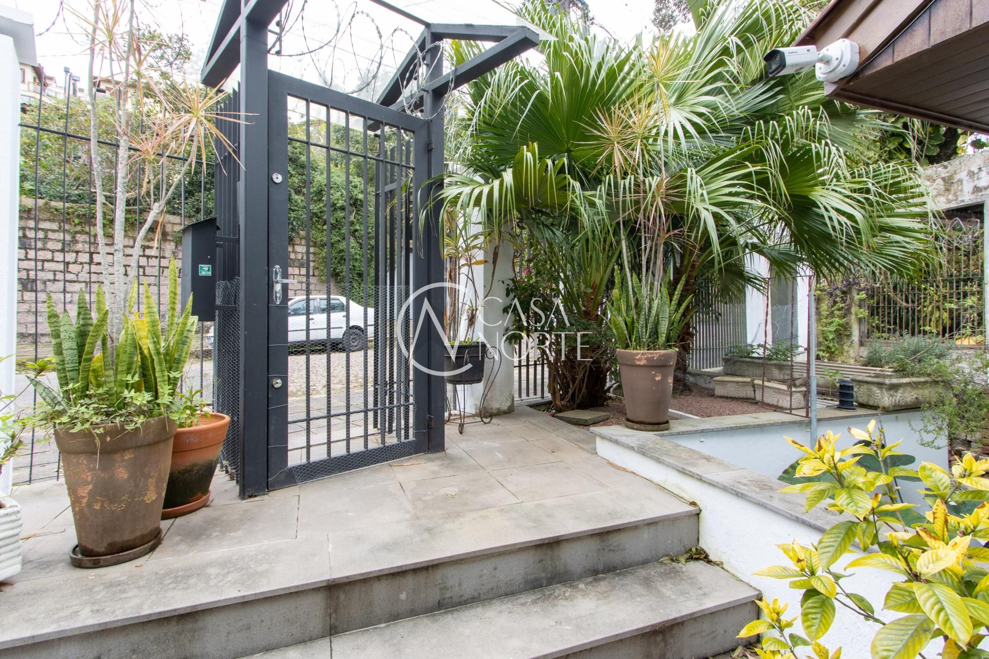 Casa à venda com 5 quartos, 469m², 5 suítes, 10 vagas, Rua Simão Bolívar no bairro Vila Conceição em Porto Alegre