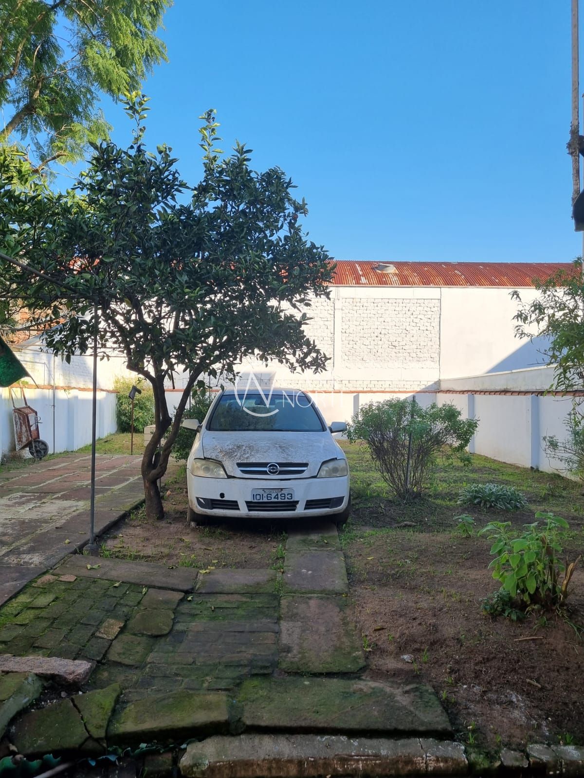 Casa à venda com 3 quartos, 100m², 3 vagas, Rua Tamandaré no bairro Camaquã em Porto Alegre