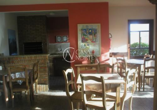 Casa de Condomínio à venda com 3 quartos, 121m², 1 suíte, 2 vagas, Rua Hubert Otto Krause no bairro Aberta dos Morros em Porto Alegre