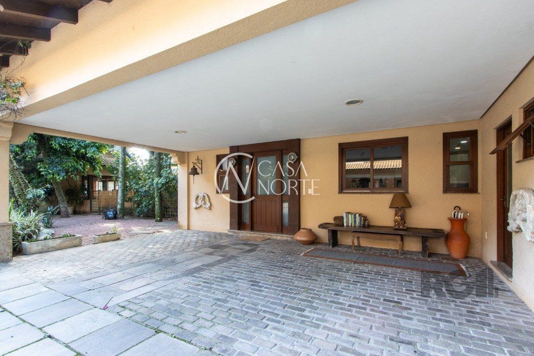 Casa de Condomínio à venda com 4 quartos, 380m², 2 suítes, 3 vagas, Avenida Otto Niemeyer no bairro Tristeza em Porto Alegre