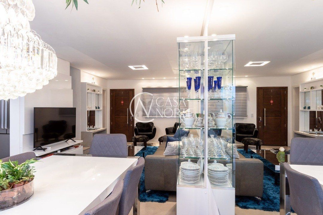 Casa de Condomínio à venda com 3 quartos, 202m², 1 suíte, 2 vagas, Avenida Otto Niemeyer no bairro Tristeza em Porto Alegre