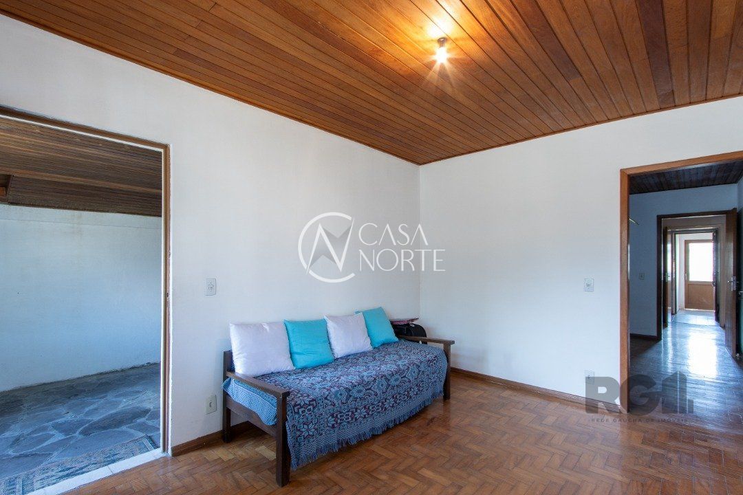 Casa à venda com 3 quartos, 153m², 2 vagas, Rua Hilario Cristo no bairro Aberta dos Morros em Porto Alegre