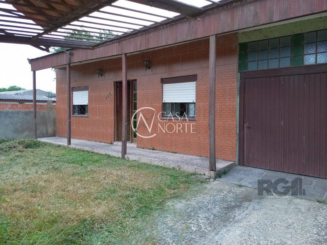 Casa à venda com 3 quartos, 132m², 1 suíte, 3 vagas, Rua Horacildo Albuquerque do Canto no bairro Lami em Porto Alegre