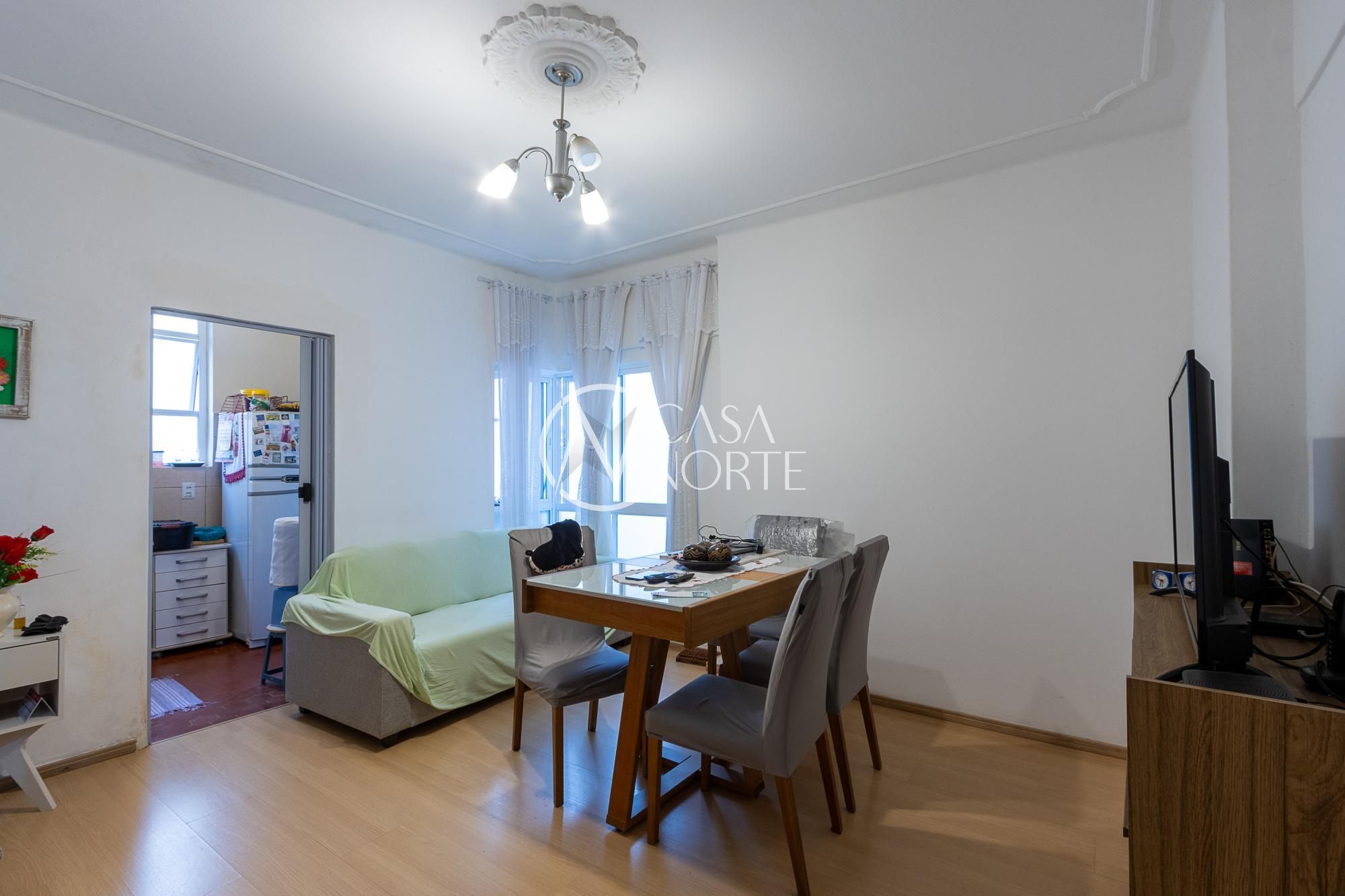 Apartamento à venda com 2 quartos, 54m², Rua Jerônimo Coelho no bairro Centro Histórico em Porto Alegre