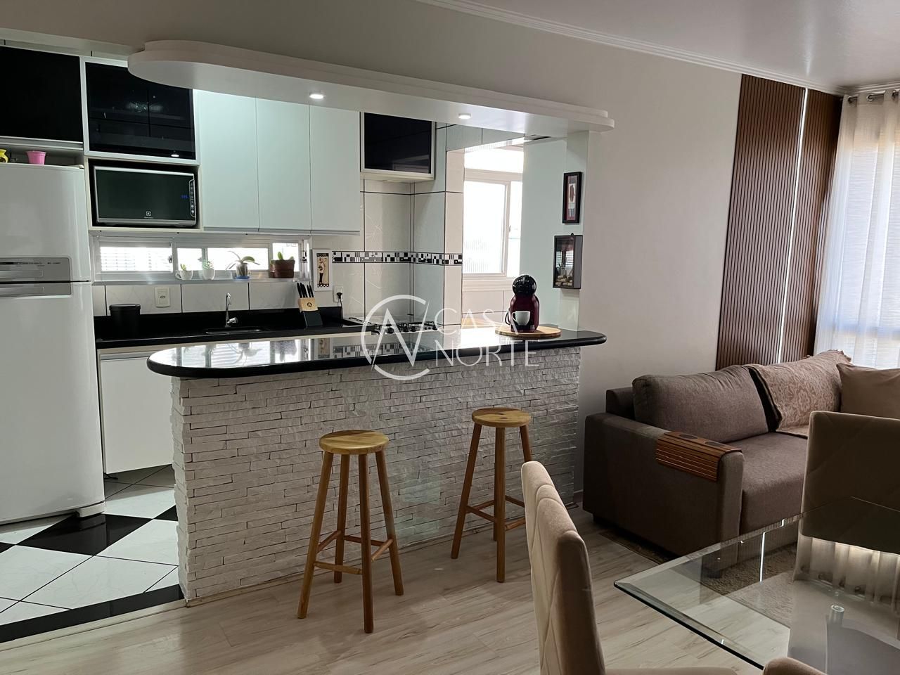 Apartamento à venda com 2 quartos, 60m², 2 vagas, Avenida Fábio Araújo Santos no bairro Nonoai em Porto Alegre