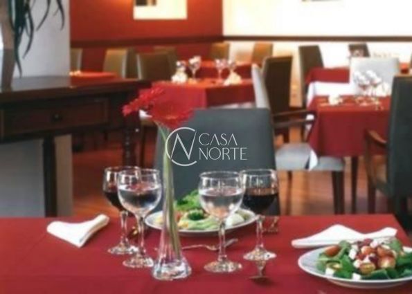 Flat à venda com 1 quarto, 38m², 1 suíte, 1 vaga, Avenida Borges de Medeiros no bairro Praia de Belas em Porto Alegre