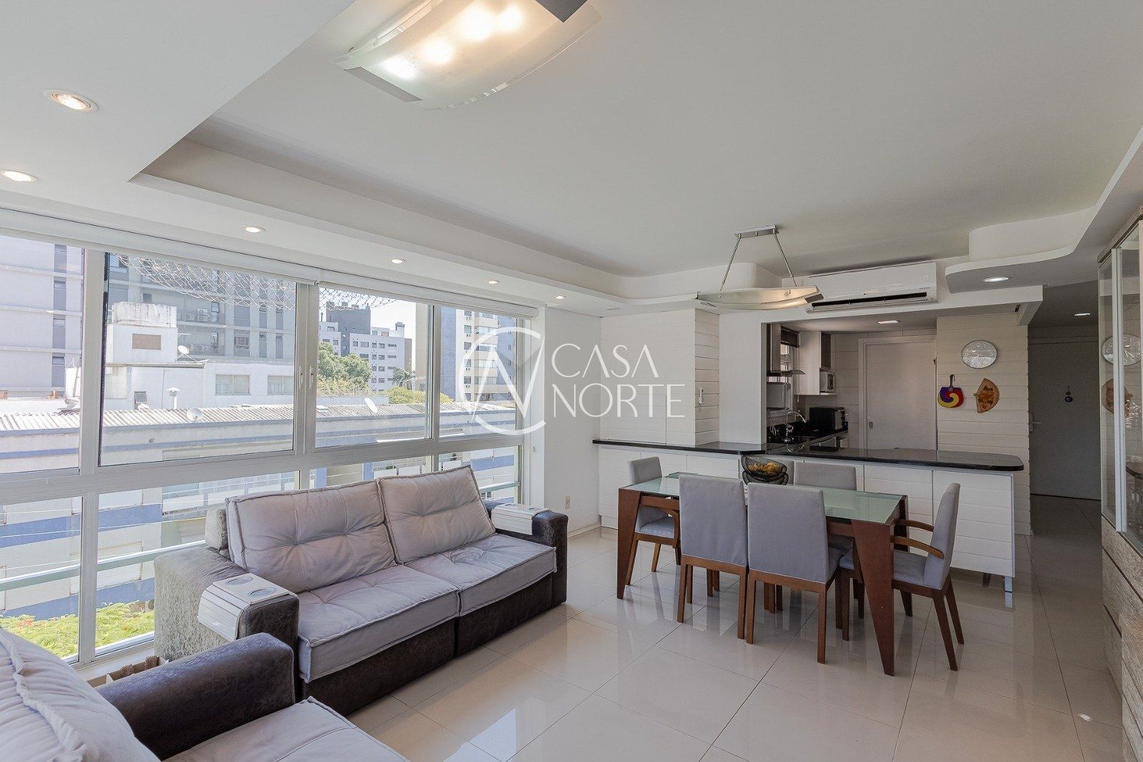 Apartamento à venda com 2 quartos, 83m², 2 suítes, 2 vagas, Rua Reis Louzada no bairro Petrópolis em Porto Alegre