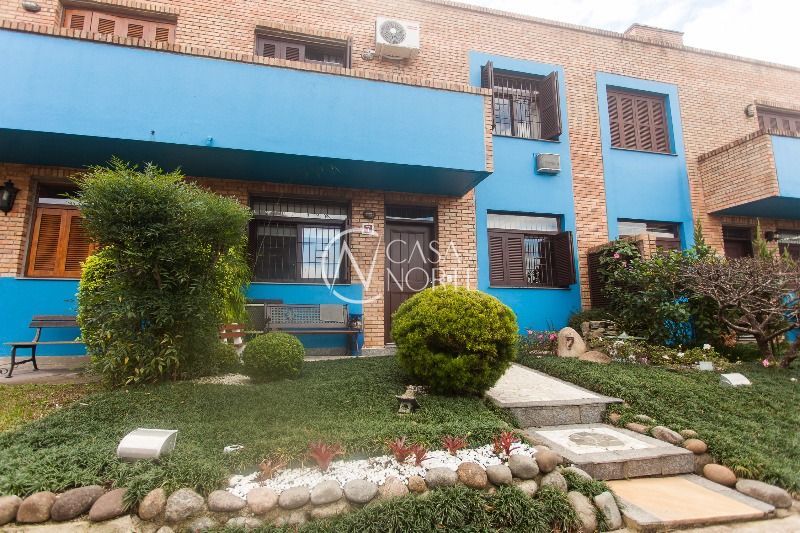 Casa de Condomínio à venda com 3 quartos, 170m², 1 suíte, 2 vagas, Avenida Vicente Monteggia no bairro Cavalhada em Porto Alegre