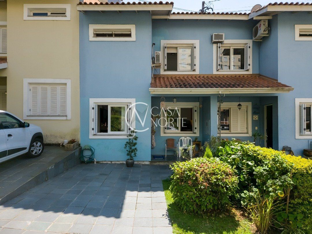 Casa de Condomínio à venda com 3 quartos, 148m², 1 suíte, 2 vagas, Estrada João Salomoni no bairro Vila Nova em Porto Alegre