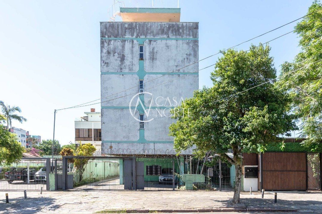 Cobertura à venda com 2 quartos, 79m², 1 suíte, 1 vaga, Rua Chico Pedro no bairro Camaquã em Porto Alegre