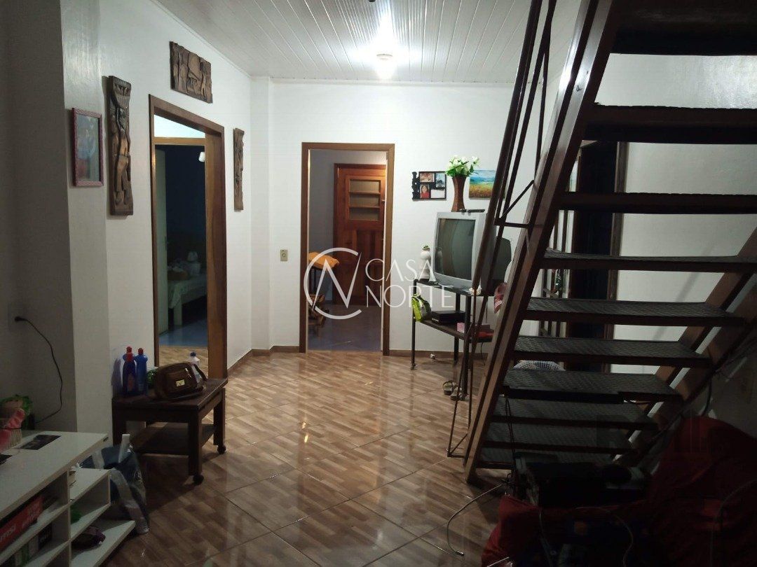Casa à venda com 7 quartos, 400m², 2 suítes, 3 vagas, Estrada Afonso Lourenco Mariante no bairro Belém Velho em Porto Alegre