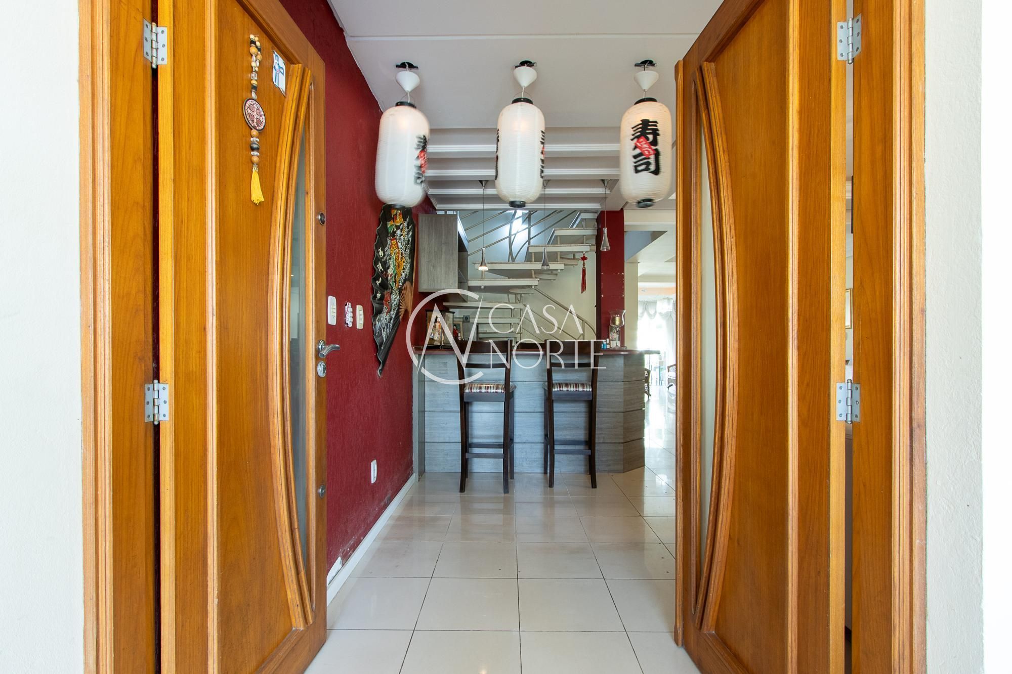 Casa de Condomínio à venda com 3 quartos, 303m², 1 suíte, 4 vagas, Avenida Copacabana no bairro Tristeza em Porto Alegre