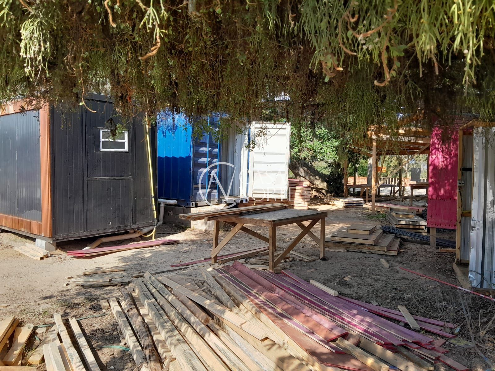 Terreno à venda  com 690m², Beco do Pontal no bairro Lami em Porto Alegre