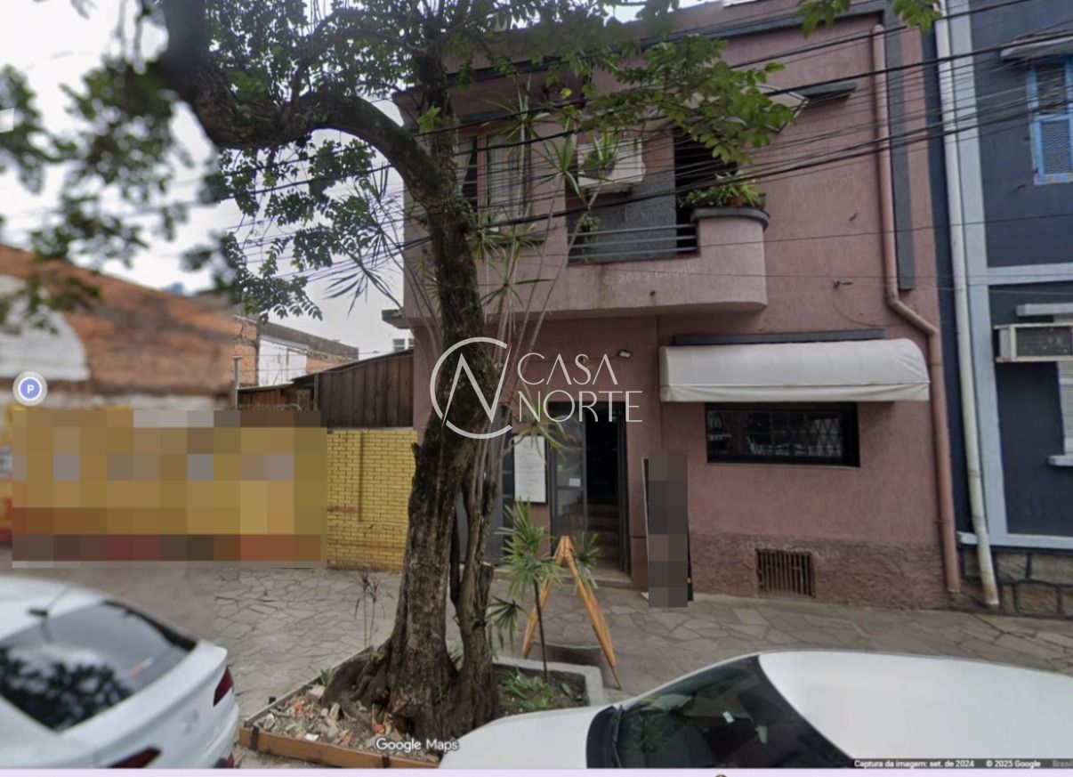 Casa Comercial à venda , 290m², Rua Garibaldi no bairro Floresta em Porto Alegre