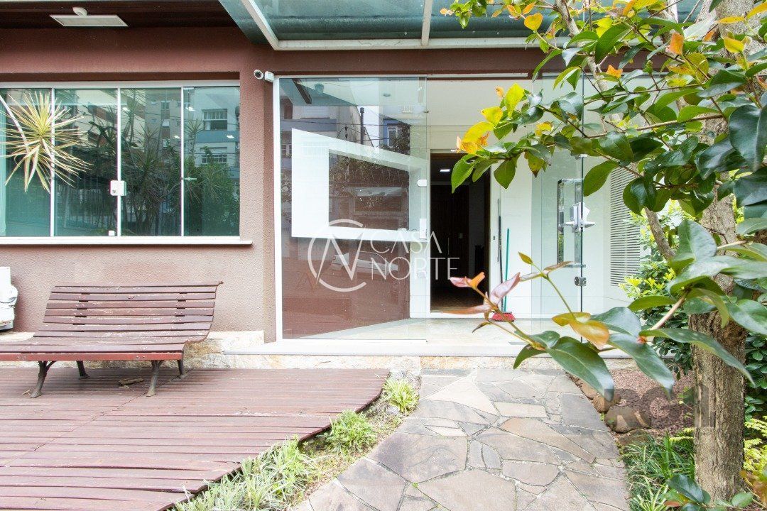 Casa Comercial à venda , 315m², Rua João Ribeiro no bairro Petrópolis em Porto Alegre