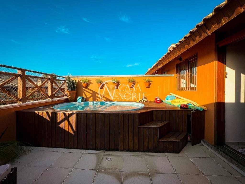 Casa de Condomínio à venda com 3 quartos, 153m², 1 suíte, 2 vagas, Rua General Rondon no bairro Tristeza em Porto Alegre