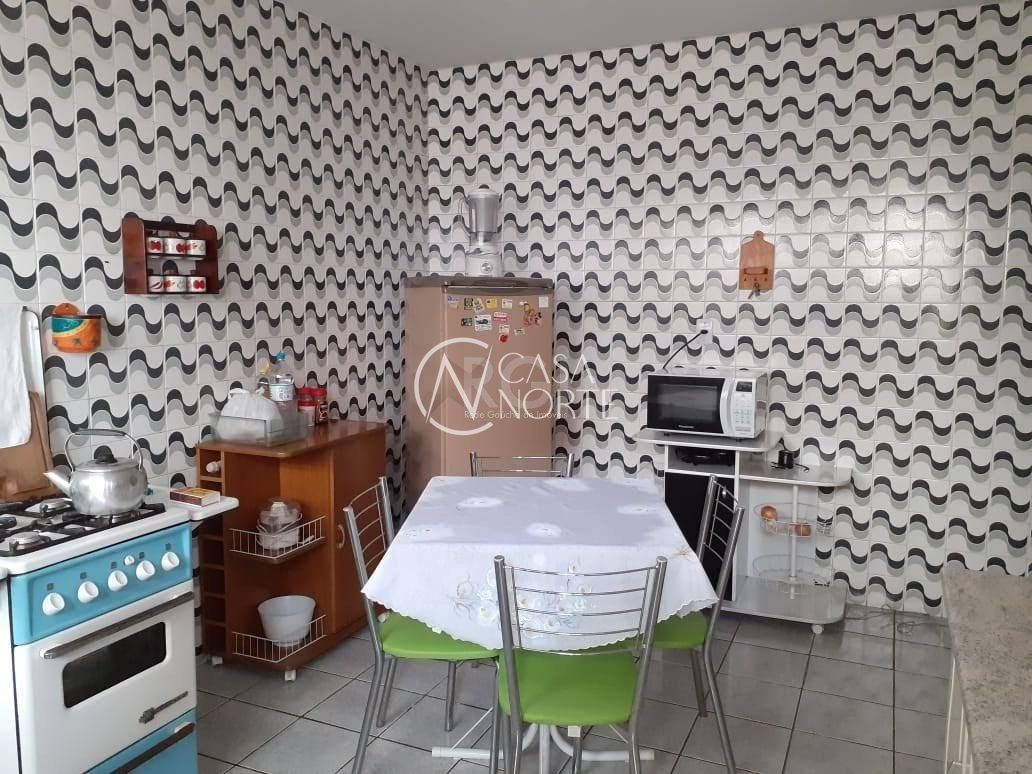 Casa à venda com 4 quartos, 130m², Rua Doutor Lucidoro Brito no bairro Santa Tereza em Porto Alegre