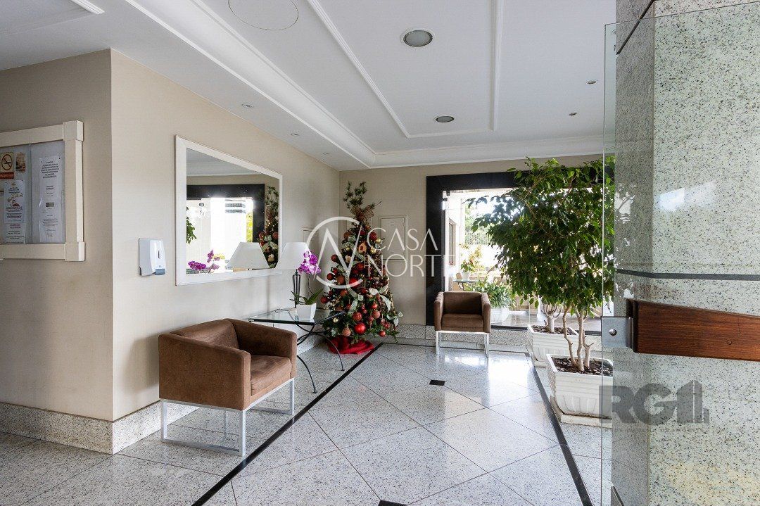 Apartamento à venda com 3 quartos, 98m², 1 suíte, 1 vaga, Avenida Diario de Noticias no bairro Cristal em Porto Alegre