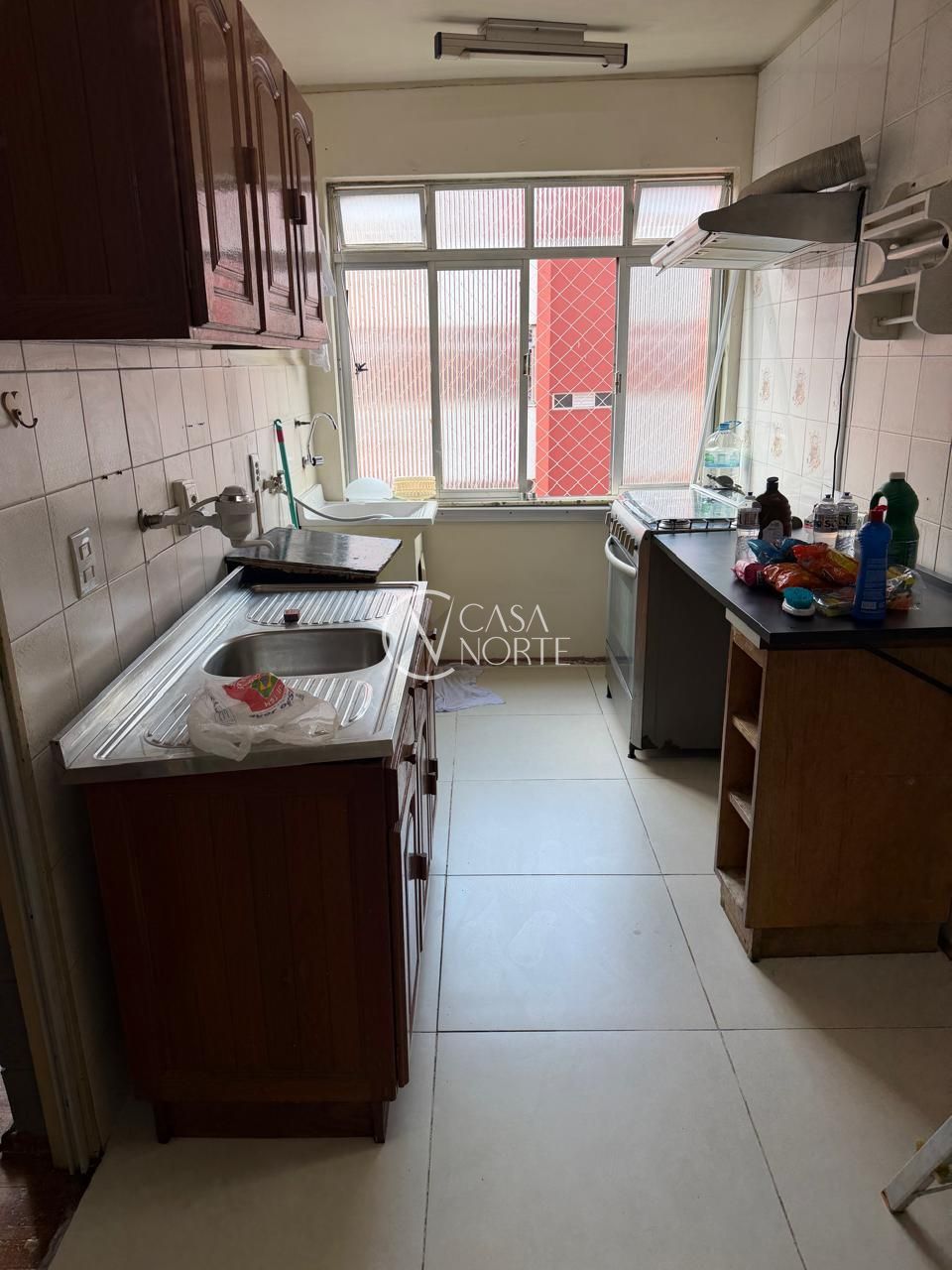 Apartamento à venda com 3 quartos, 69m², 1 vaga, Avenida Romeu Samarani Ferreira no bairro Vila Nova em Porto Alegre