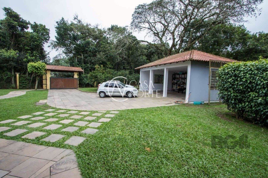 Casa à venda com 6 quartos, 321m², 6 suítes, 4 vagas, Estrada Costa Gama no bairro Belém Velho em Porto Alegre