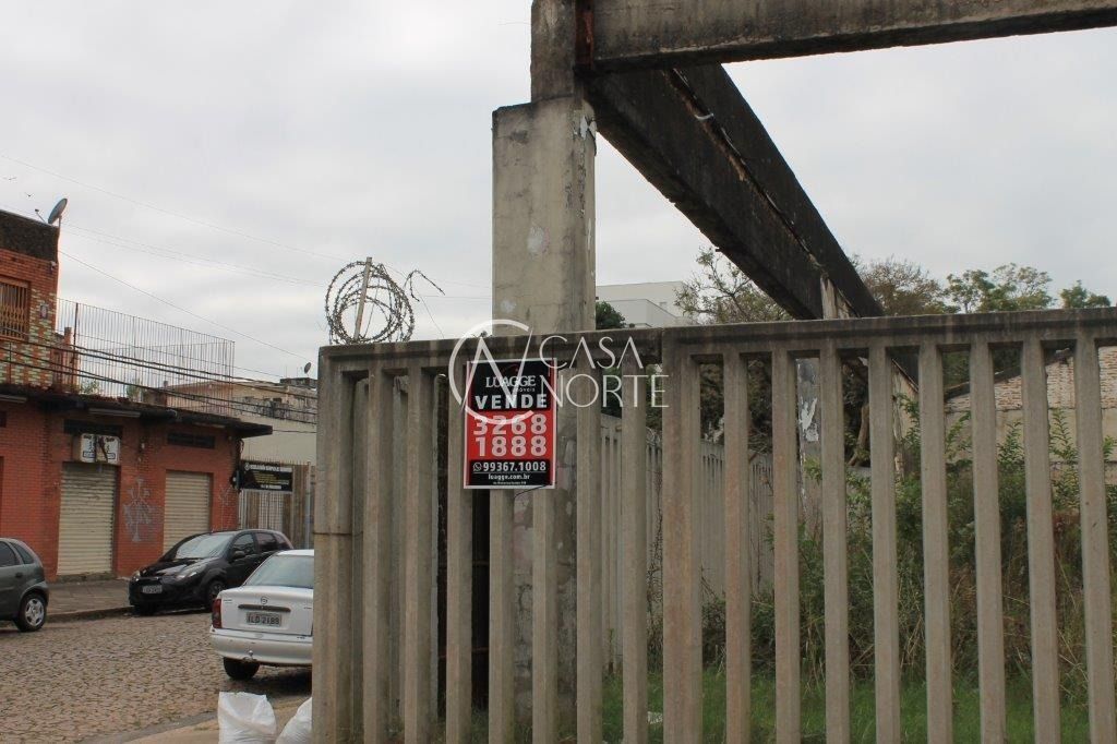 Terreno à venda  com 680m², Avenida Icaraí no bairro Cristal em Porto Alegre