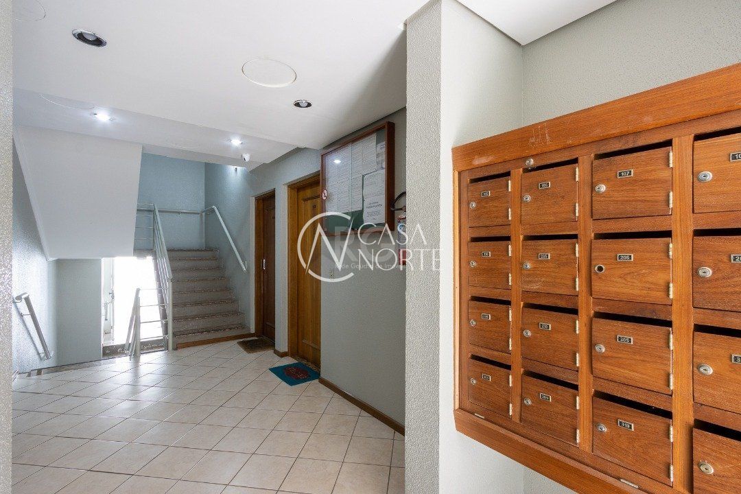 Apartamento à venda com 3 quartos, 71m², 1 vaga, Rua Porto Calvo no bairro Ipanema em Porto Alegre