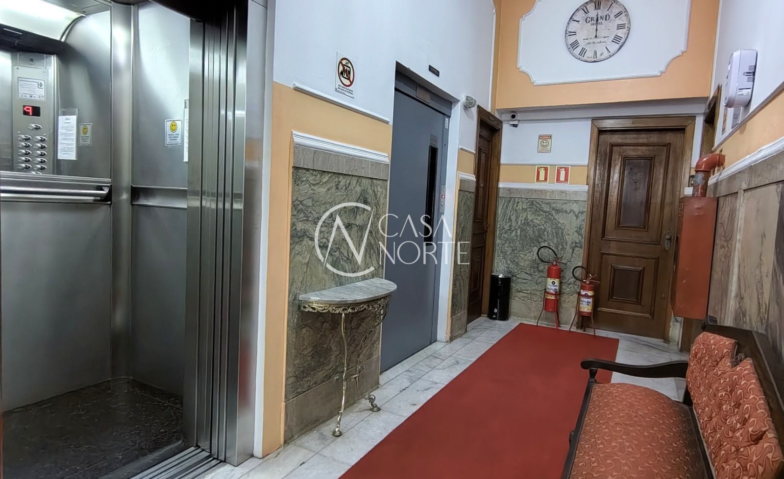 Apartamento à venda com 3 quartos, 101m², Rua dos Andradas no bairro Centro Histórico em Porto Alegre