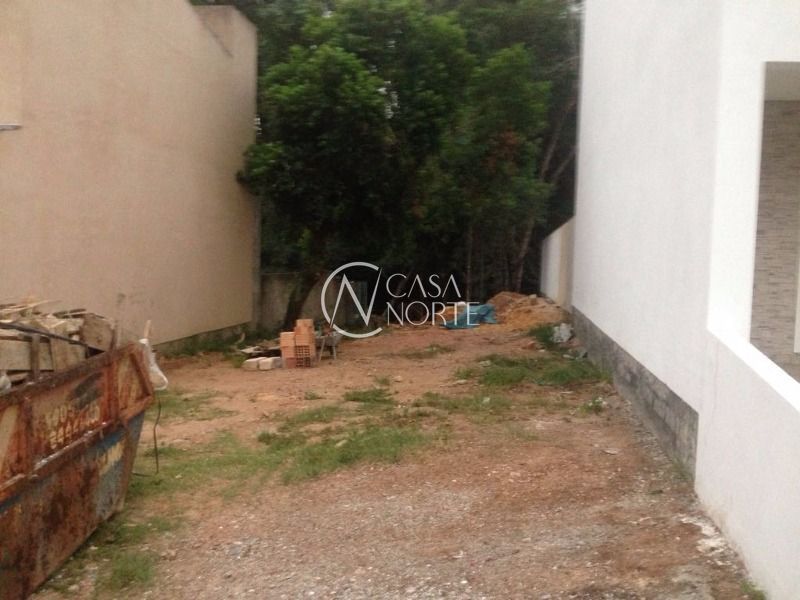 Terreno à venda  com 248m², Rua Adriano Pereira da Silva no bairro Vila Nova em Porto Alegre