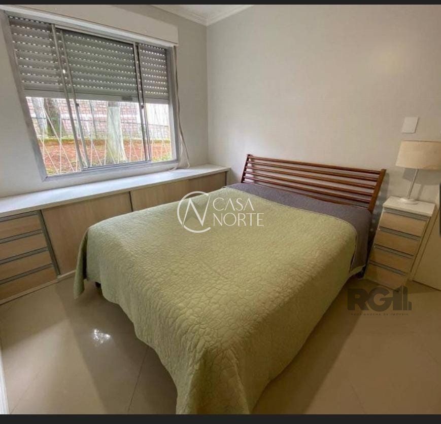 Apartamento à venda com 3 quartos, 62m², 1 vaga, Rua Derocy Giacomo da Silva no bairro Vila Nova em Porto Alegre