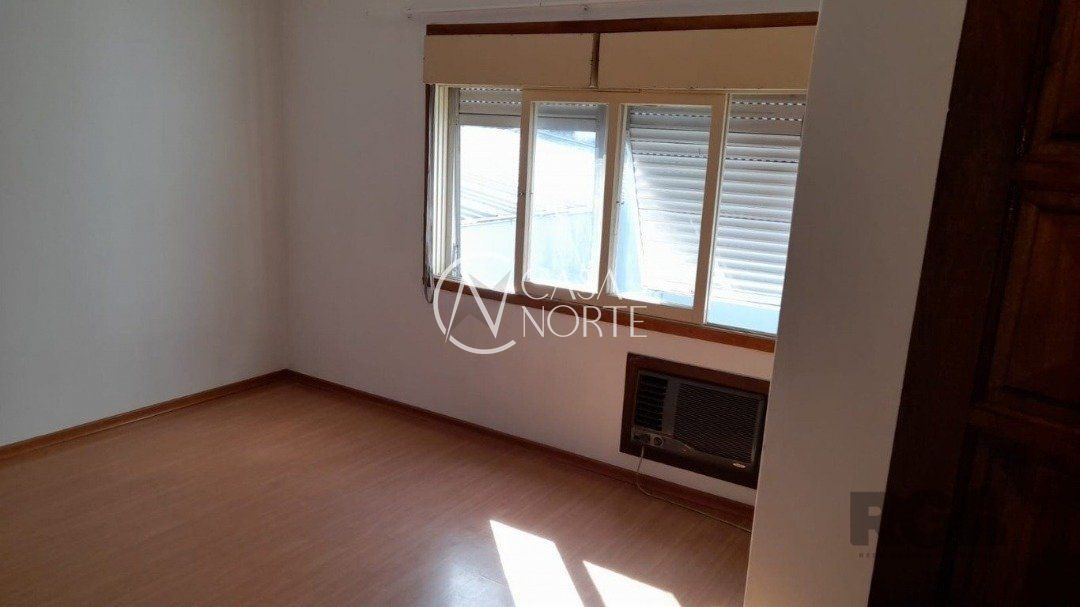 Apartamento à venda com 1 quarto, 31m², Avenida Bento Gonçalves no bairro Partenon em Porto Alegre