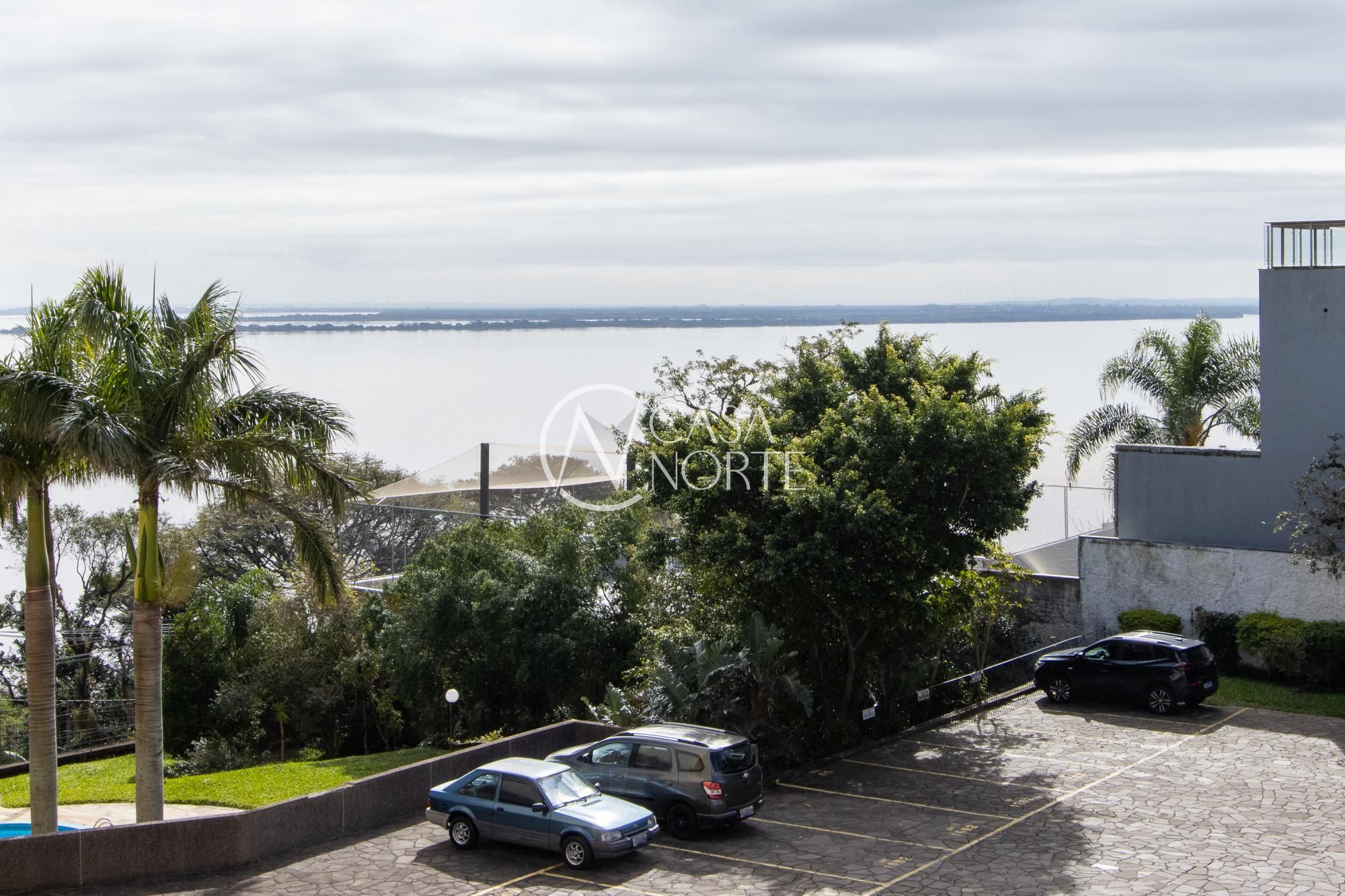 Casa à venda com 4 quartos, 639m², 4 suítes, 4 vagas, Avenida Jacuí no bairro Cristal em Porto Alegre