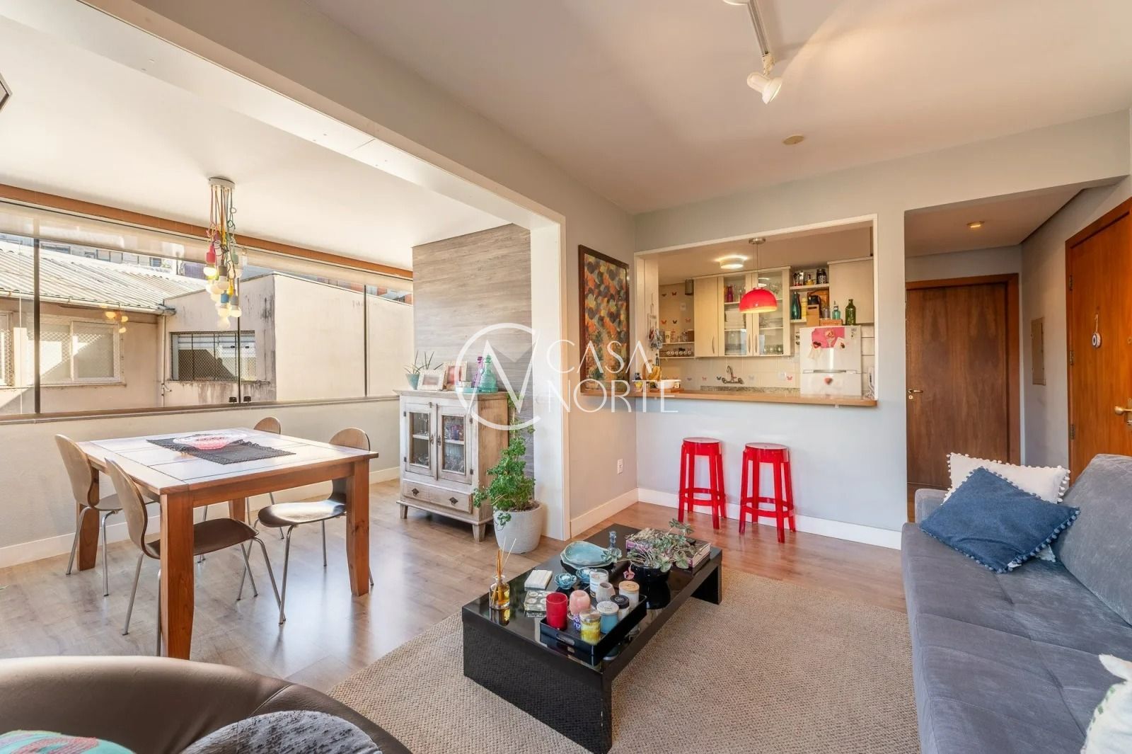 Apartamento à venda com 2 quartos, 77m², 1 suíte, 2 vagas, Rua Barão de Ubá no bairro Bela Vista em Porto Alegre