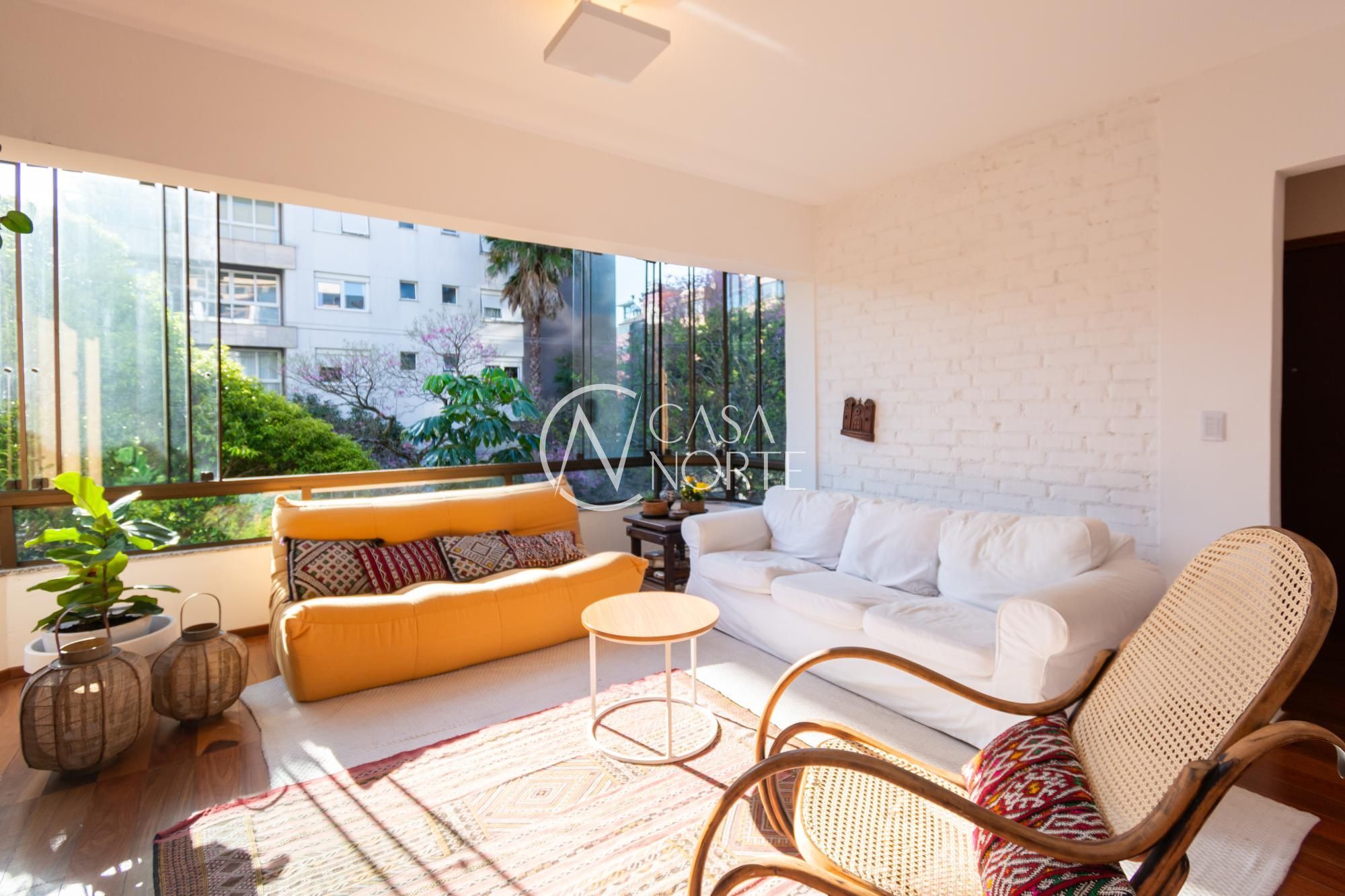 Apartamento à venda com 3 quartos, 122m², 2 suítes, 2 vagas, Avenida Bagé no bairro Petrópolis em Porto Alegre