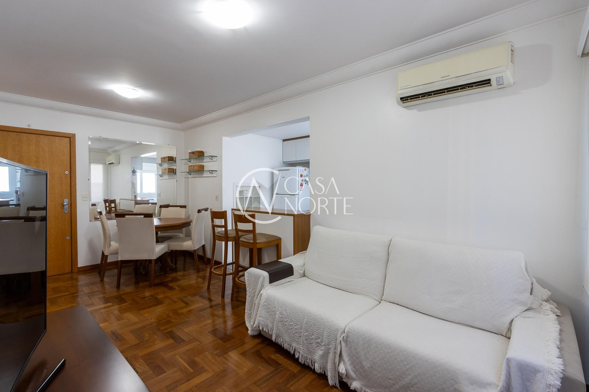 Apartamento à venda com 2 quartos, 58m², 1 suíte, 1 vaga, Avenida Otto Niemeyer no bairro Tristeza em Porto Alegre