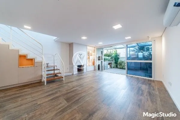 Casa de Condomínio à venda com 3 quartos, 168m², 1 suíte, 2 vagas, Rua Landel de Moura no bairro Tristeza em Porto Alegre