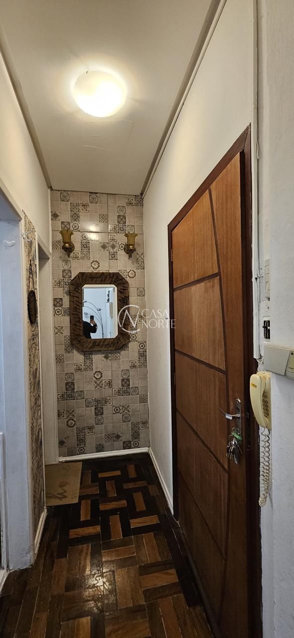 Apartamento à venda com 1 quarto, 34m², Rua Duque de Caxias no bairro Centro Histórico em Porto Alegre
