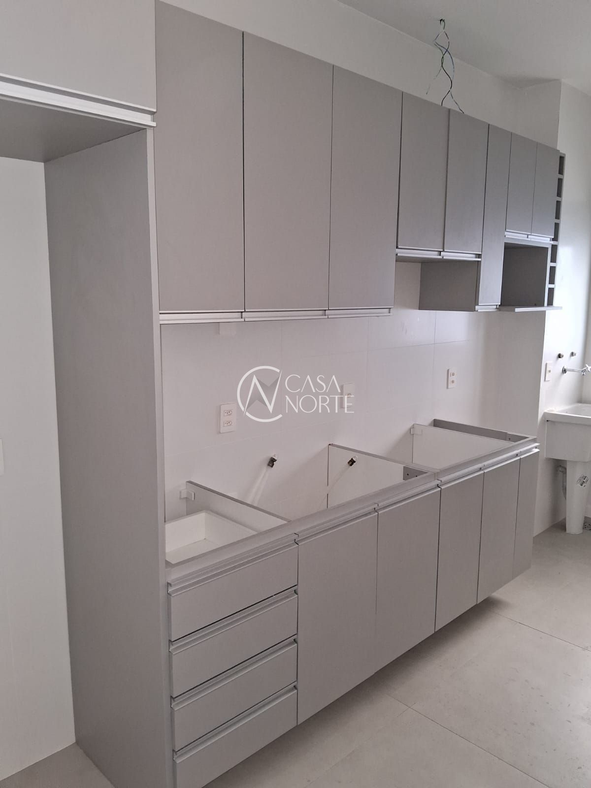 Apartamento Garden à venda com 1 quarto, 61m², 1 vaga, Otto Niemeyer no bairro Tristeza em Porto Alegre