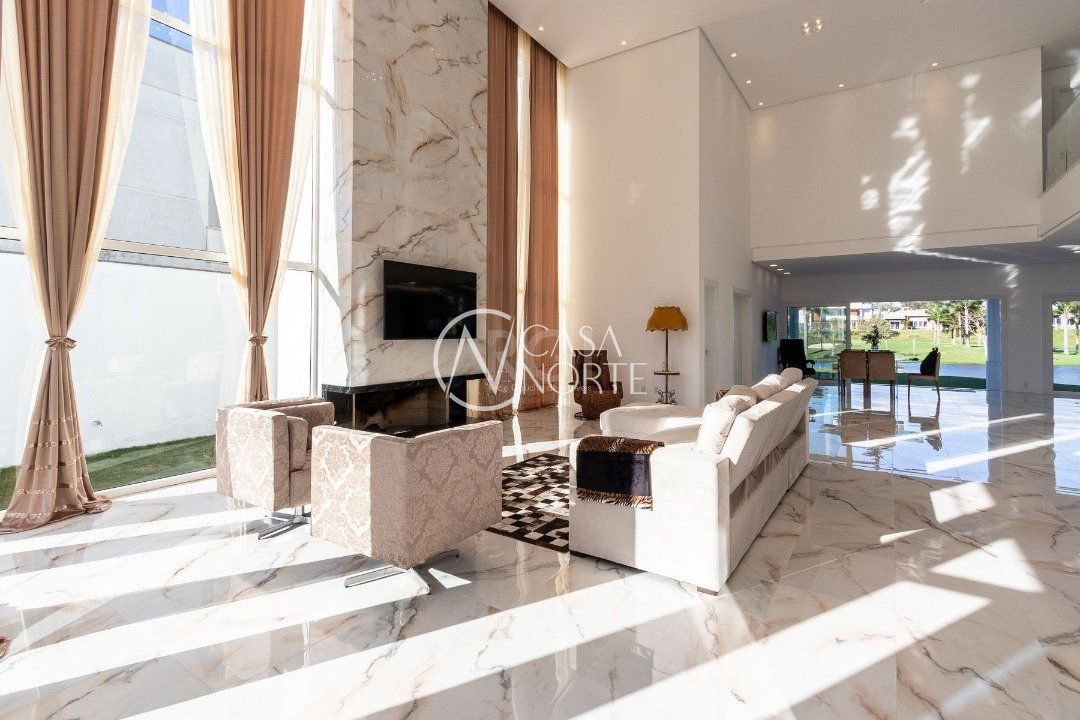 Casa de Condomínio à venda com 5 quartos, 388m², 3 suítes, 4 vagas, Avenida Juca Batista no bairro Terraville em Porto Alegre